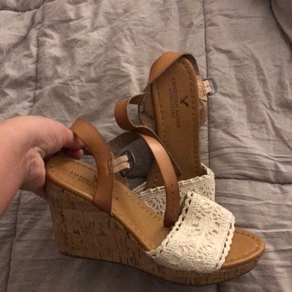 Tan/cream wedges - Picture 2 of 3